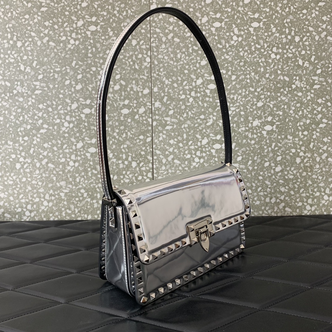 Valentino Garavani Rockstud Big Shoulder Bag in Silver Smooth Leather